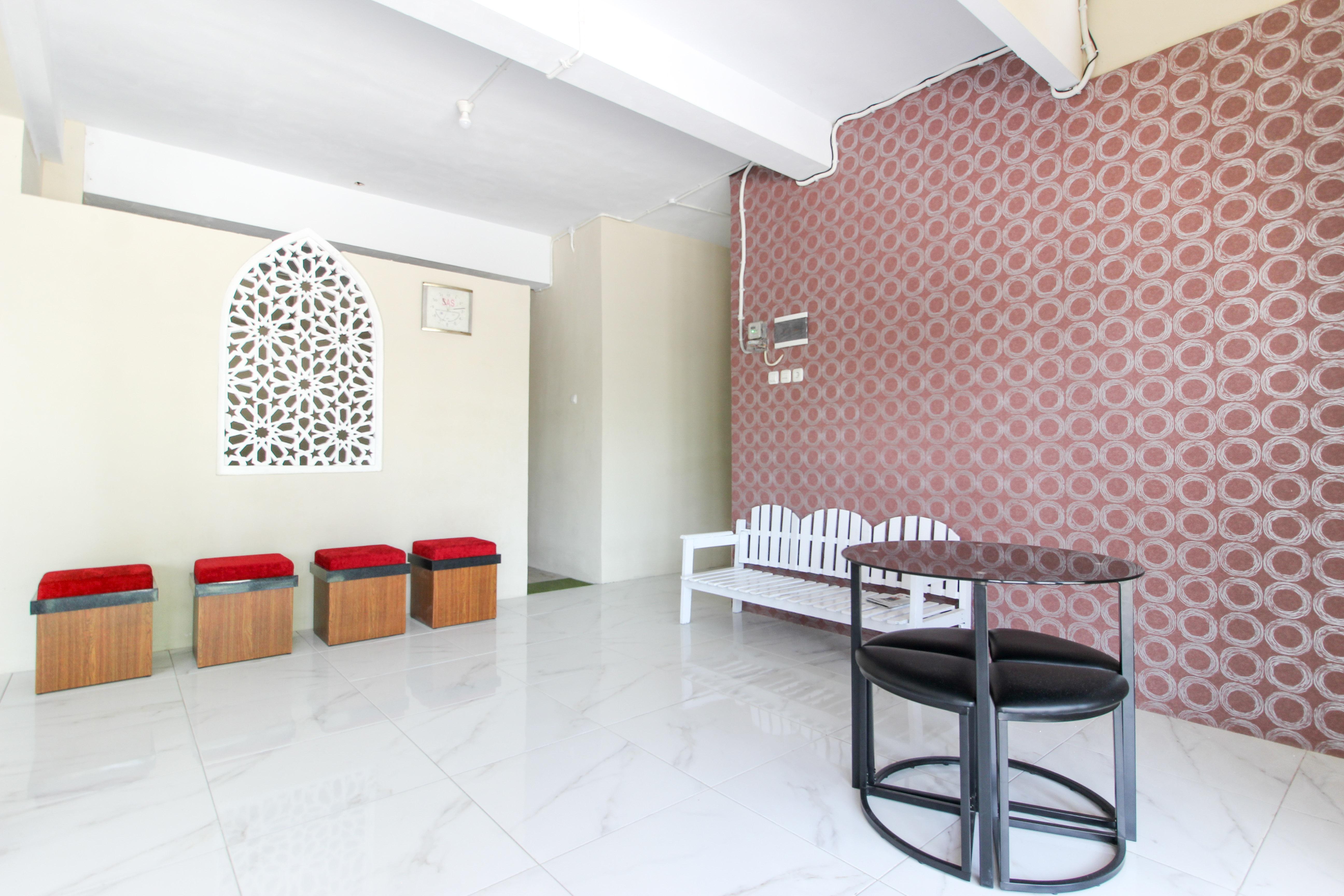 Reddoorz Near Jogja Kembali Monument 3 Ξενοδοχείο Kalasan Εξωτερικό φωτογραφία
